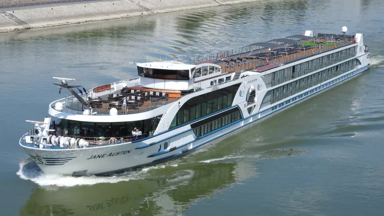 Exterior of the Jane Austen cruise ship sailing 