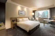 Park Royal Darling Harbour Superior Room