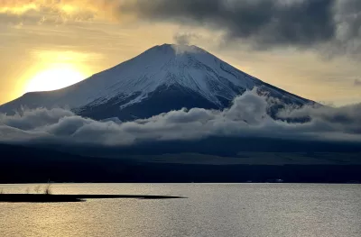 Stunning view of Mount Fuji and Lake Kawaguchi at sunset in Japan