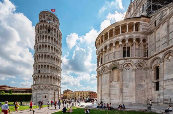 Leaning Tower of Pisa - Tuscany, Italy